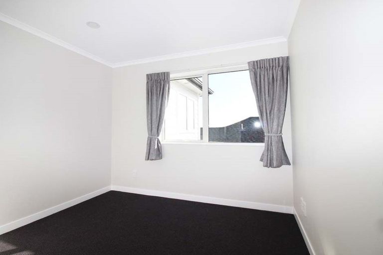 Photo of property in 78 Jeroboam Loop, Kumeu, 0810