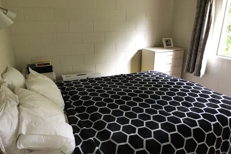 Photo of property in 114a Deep Creek Road, Torbay, Auckland, 0630