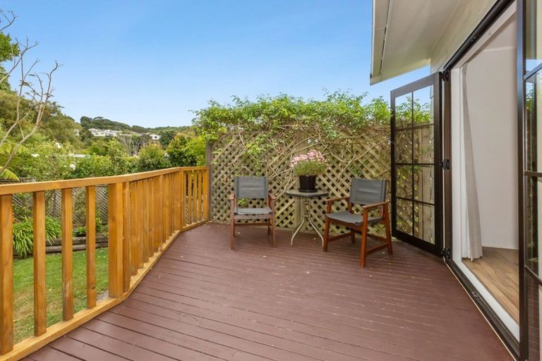 Photo of property in 16 Transom Close, Whitby, Porirua, 5024