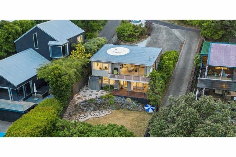 Photo of property in 25 Duncansby Road, Stanmore Bay, Whangaparaoa, 0932