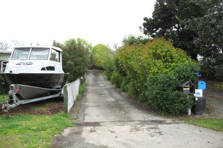 Photo of property in 18 Martin Street, Monaco, Nelson, 7011