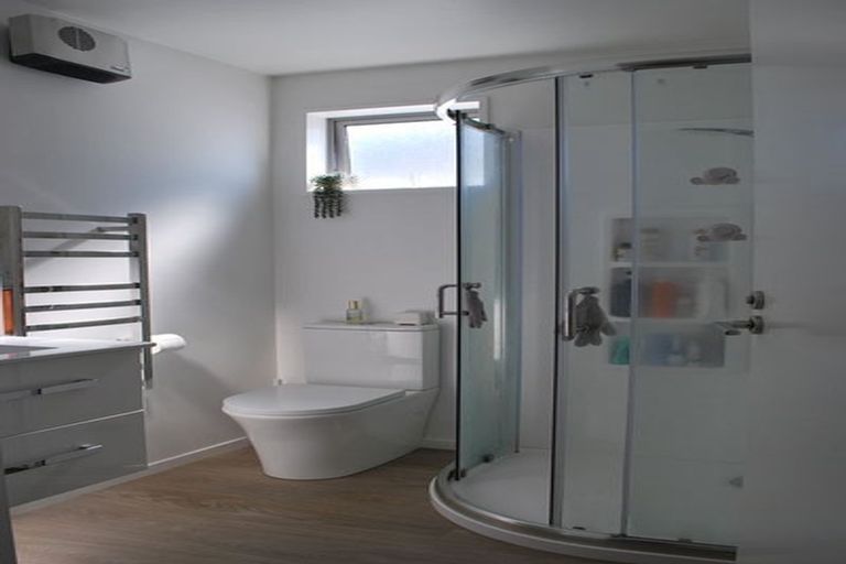 Photo of property in 4/108 Edgeware Road, St Albans, Christchurch, 8014