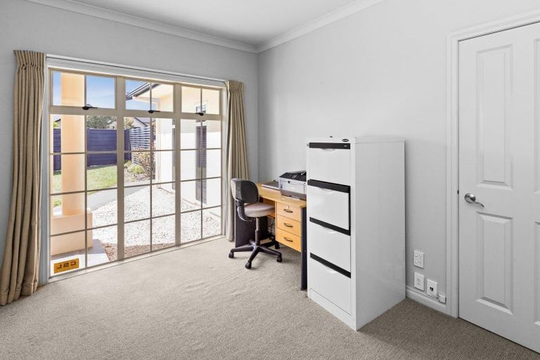 Photo of property in 39 Brooklands Drive, Havelock North, 4130