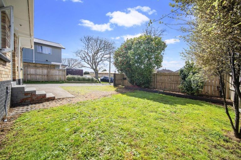 Photo of property in 28 Montgomery Avenue, Pukekohe, 2120