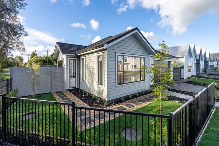 Photo of property in 135 Kopuru Road, Whenuapai, Auckland, 0618