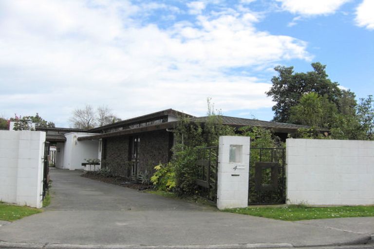 Photo of property in 4 Burtts Road, Durie Hill, Whanganui, 4500