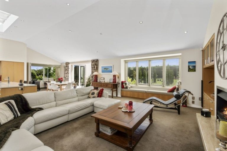 Photo of property in 715 Hills Road, Marshland, Christchurch, 8051