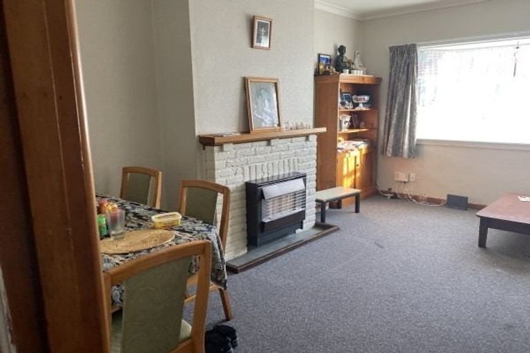 Photo of property in 1-2 Gibson Court, Roslyn, Palmerston North, 4414