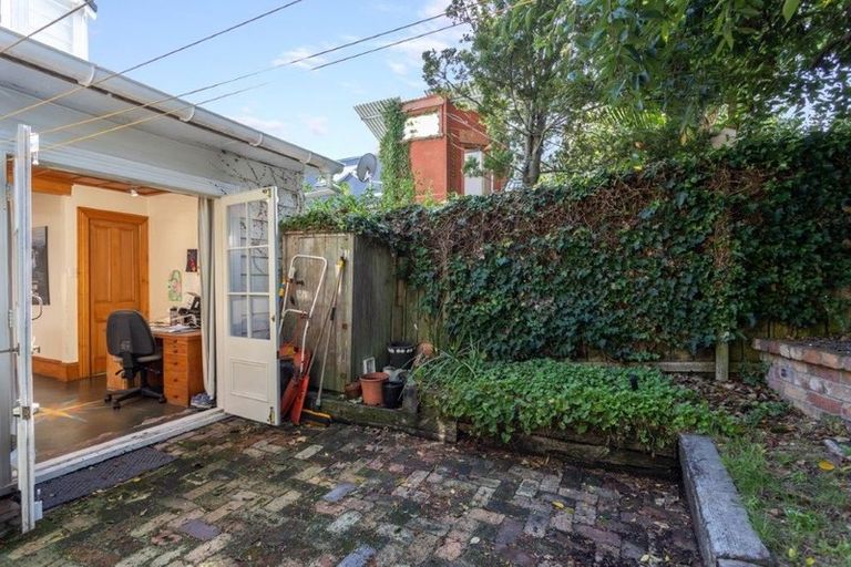 Photo of property in 17 Gunson Street, Freemans Bay, Auckland, 1011