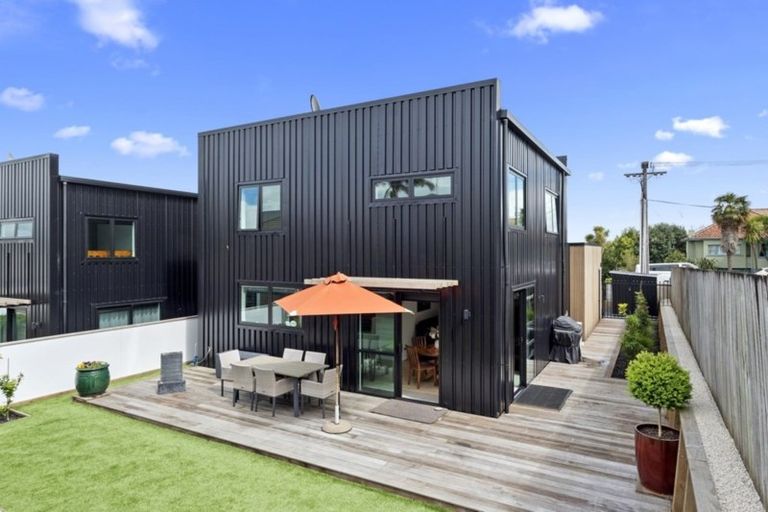 Photo of property in 2/27 Joffre Street, Frankton, Hamilton, 3204