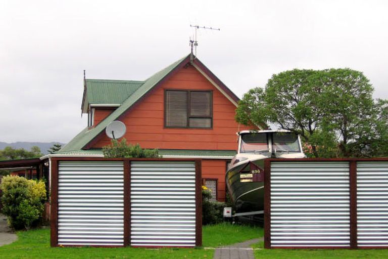 Photo of property in 236 Manly Street, Paraparaumu Beach, Paraparaumu, 5032