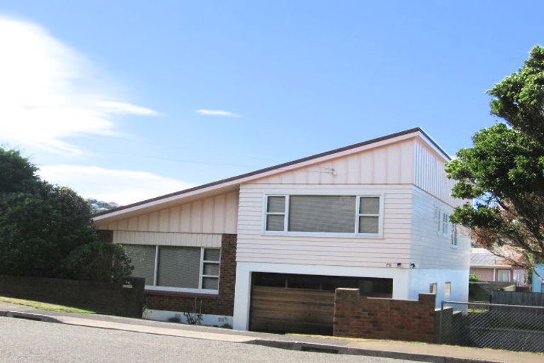 Photo of property in 78 Tauhinu Road, Miramar, Wellington, 6022