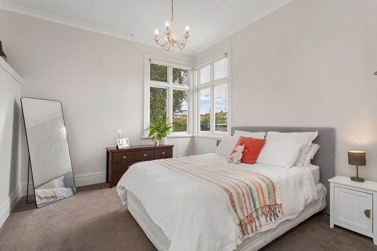 Photo of property in 1/1004 Colombo Street, St Albans, Christchurch, 8014