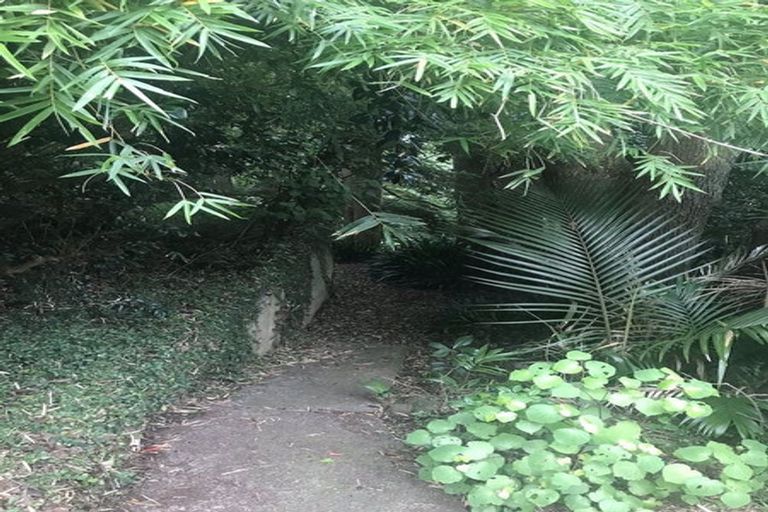 Photo of property in 126 Cook Street, Cockle Bay, Auckland, 2014