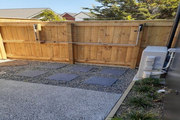 Photo of property in 22 Ron Deal Way, Epuni, Lower Hutt, 5011