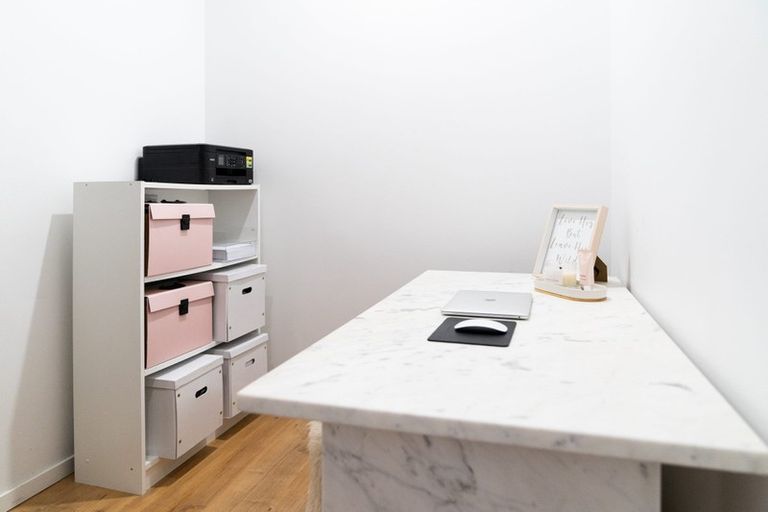 Photo of property in 211 Hobsonville Road, Hobsonville, Auckland, 0618