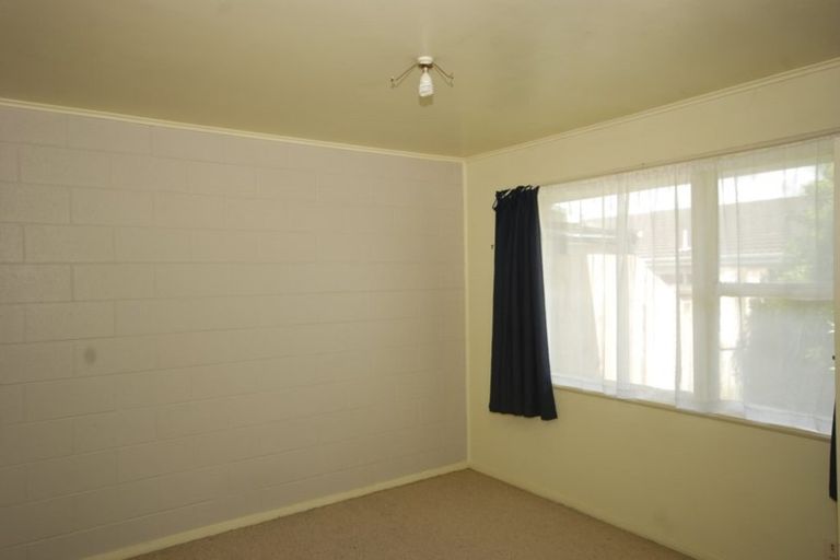 Photo of property in 1/16 Dinglebank Road, Mount Wellington, Auckland, 1060