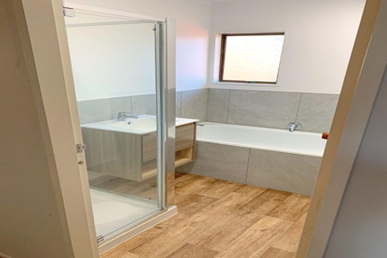 Photo of property in 2/19 Trafalgar Street, Johnsonville, Wellington, 6037