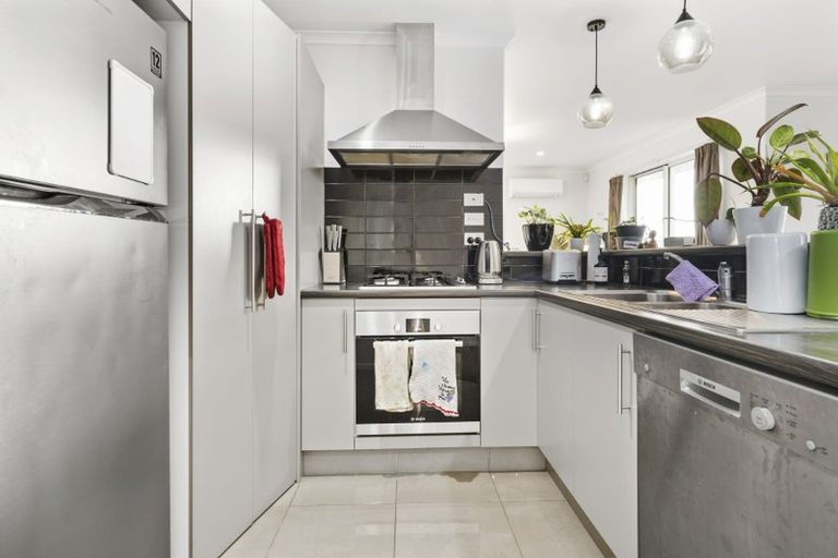 Photo of property in 4 Southbrook Close, Glenview, Hamilton, 3206