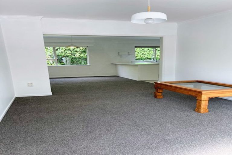 Photo of property in 1/12 Rugby Road, Birkenhead, Auckland, 0626