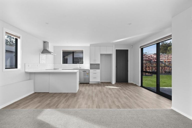 Photo of property in 2/55 Mahoe Street, Melville, Hamilton, 3206