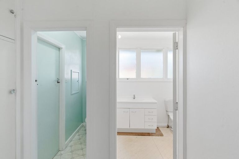 Photo of property in 15 Arlington Street, Burnside, Christchurch, 8053