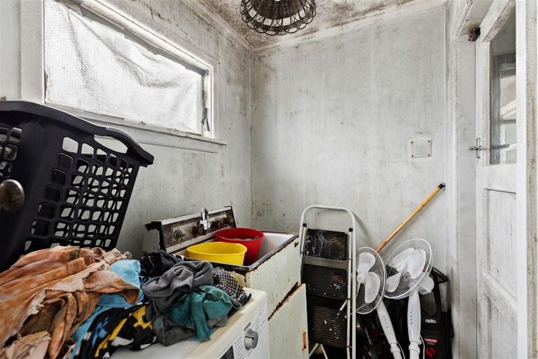 Photo of property in 304 Wainoni Road, Avondale, Christchurch, 8061