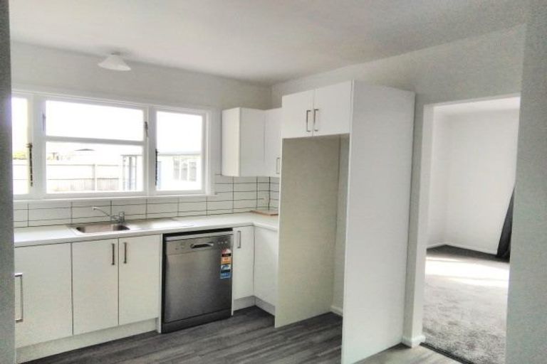 Photo of property in 15 Ariki Place, Hei Hei, Christchurch, 8042