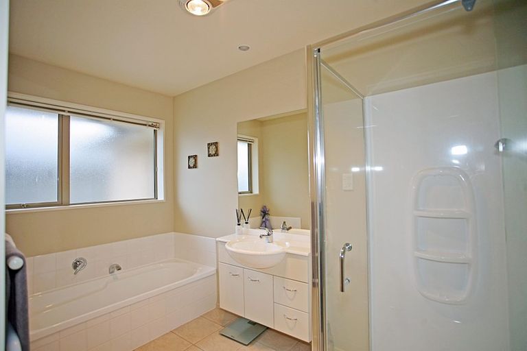 Photo of property in 2 Foxford Close, Lincoln, 7608