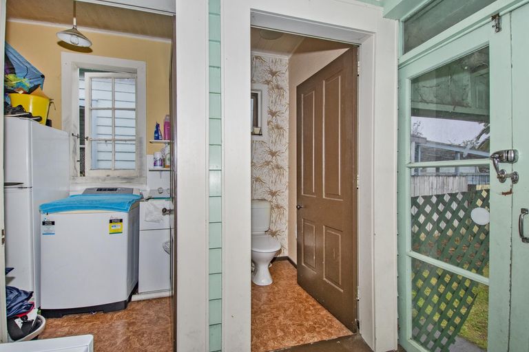 Photo of property in 3 Cooke Street, Avenues, Whangarei, 0110