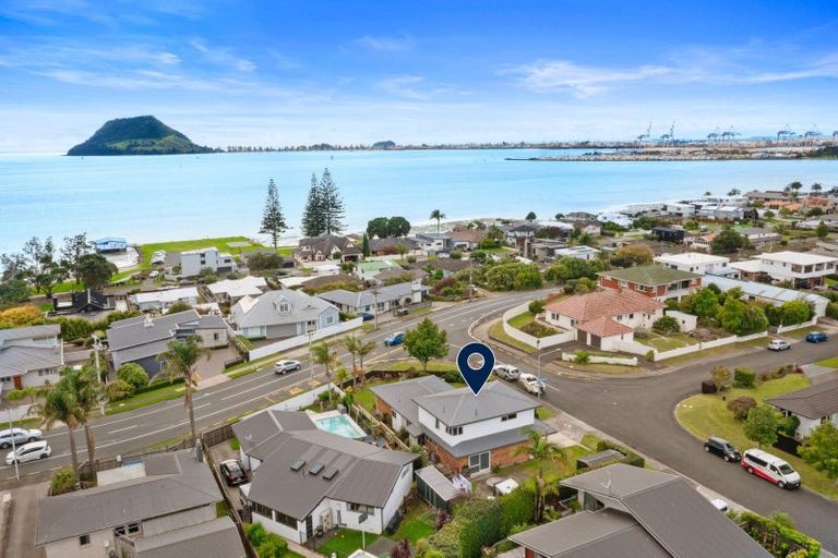 Photo of property in 142 Ngatai Road, Otumoetai, Tauranga, 3110