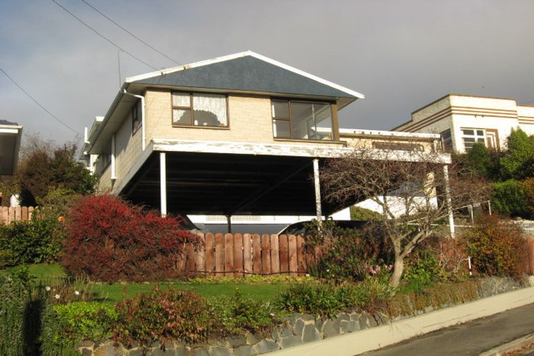 Photo of property in 17 Springhill Road, Mornington, Dunedin, 9011