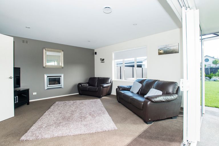 Photo of property in 54 Sterling Park, Lytton West, Gisborne, 4010