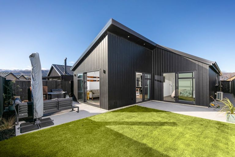 Photo of property in 11 Bragato Way, Cromwell, 9310