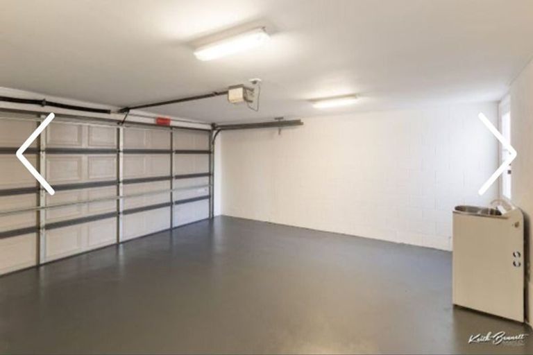 Photo of property in 33 Waiwhetu Road, Waiwhetu, Lower Hutt, 5010