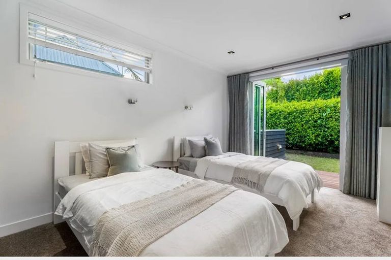 Photo of property in 37b View Road, Campbells Bay, Auckland, 0630