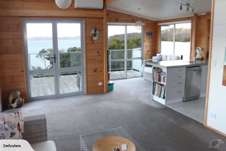 Photo of property in 79 Clinton Road, Tawharanui Peninsula, Warkworth, 0986