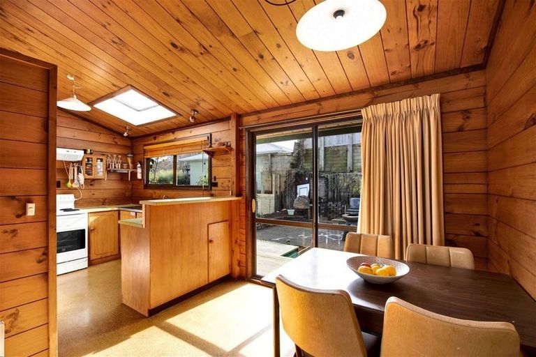 Photo of property in 13f Wallace Place, Westown, New Plymouth, 4310