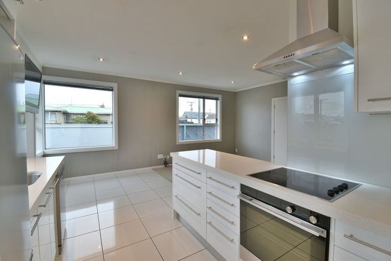 Photo of property in 2 Cashel Street, South Dunedin, Dunedin, 9012