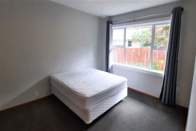 Photo of property in 1/12 Ashfield Place, Ilam, Christchurch, 8041