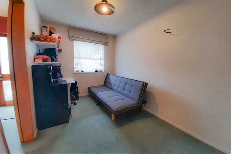 Photo of property in 131 Brougham Street, Mount Victoria, Wellington, 6011