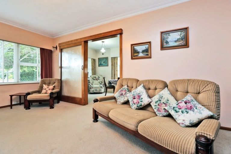 Photo of property in 12 Wyatt Avenue, Onekawa, Napier, 4110