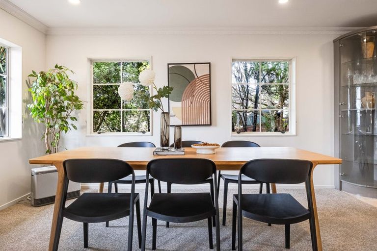 Photo of property in 54 Leafield Crescent, Henderson, Auckland, 0612