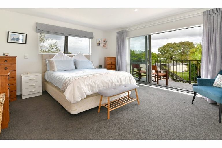 Photo of property in 5a Melia Place, Stanmore Bay, Whangaparaoa, 0932