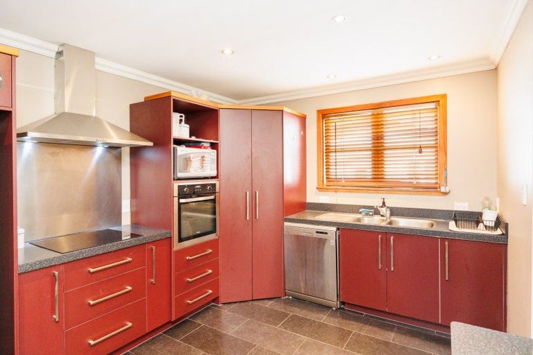 Photo of property in 62 Lyndhurst Street, Takaro, Palmerston North, 4412