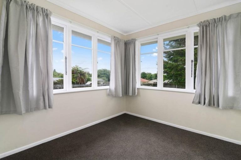 Photo of property in 7 Bellingham Crescent, Fordlands, Rotorua, 3015