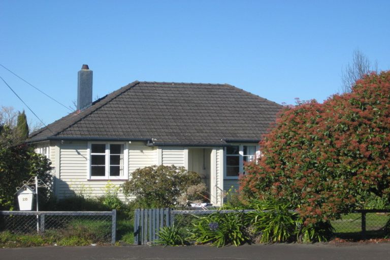 Photo of property in 28 Lower High Street, Marton, 4710