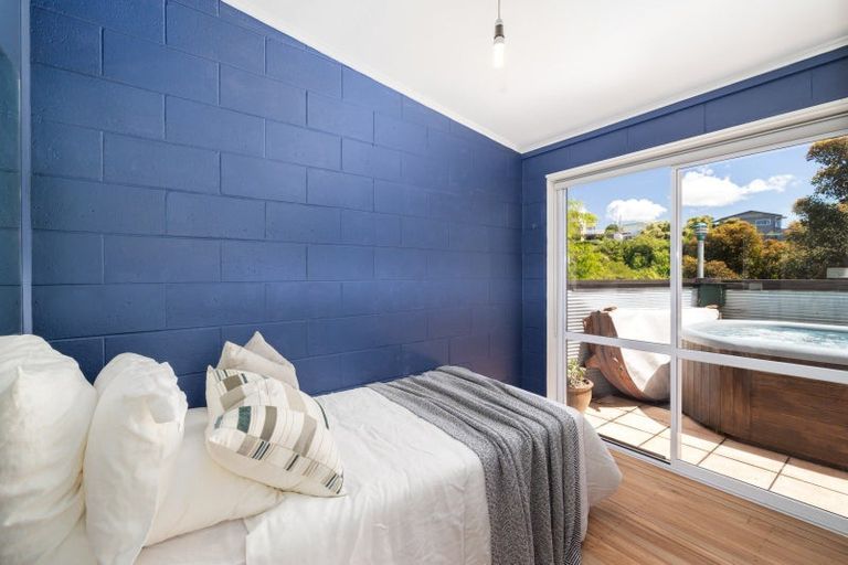 Photo of property in 23 Te Ara Crescent, Diamond Harbour, Lyttelton, 8971