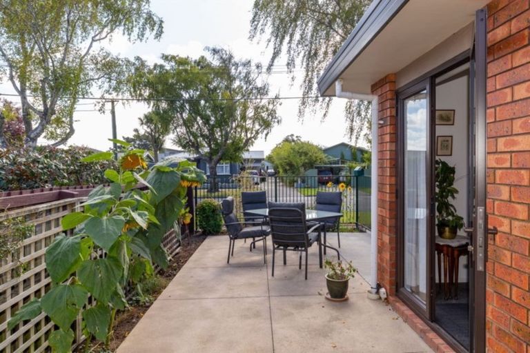 Photo of property in 80 Diamond Avenue, Spreydon, Christchurch, 8024