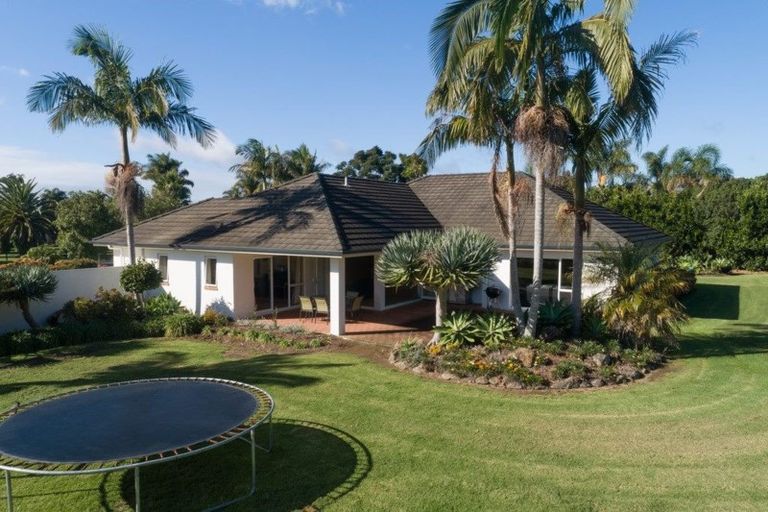 Photo of property in 32 Blue Marlin Drive, Kerikeri, 0230